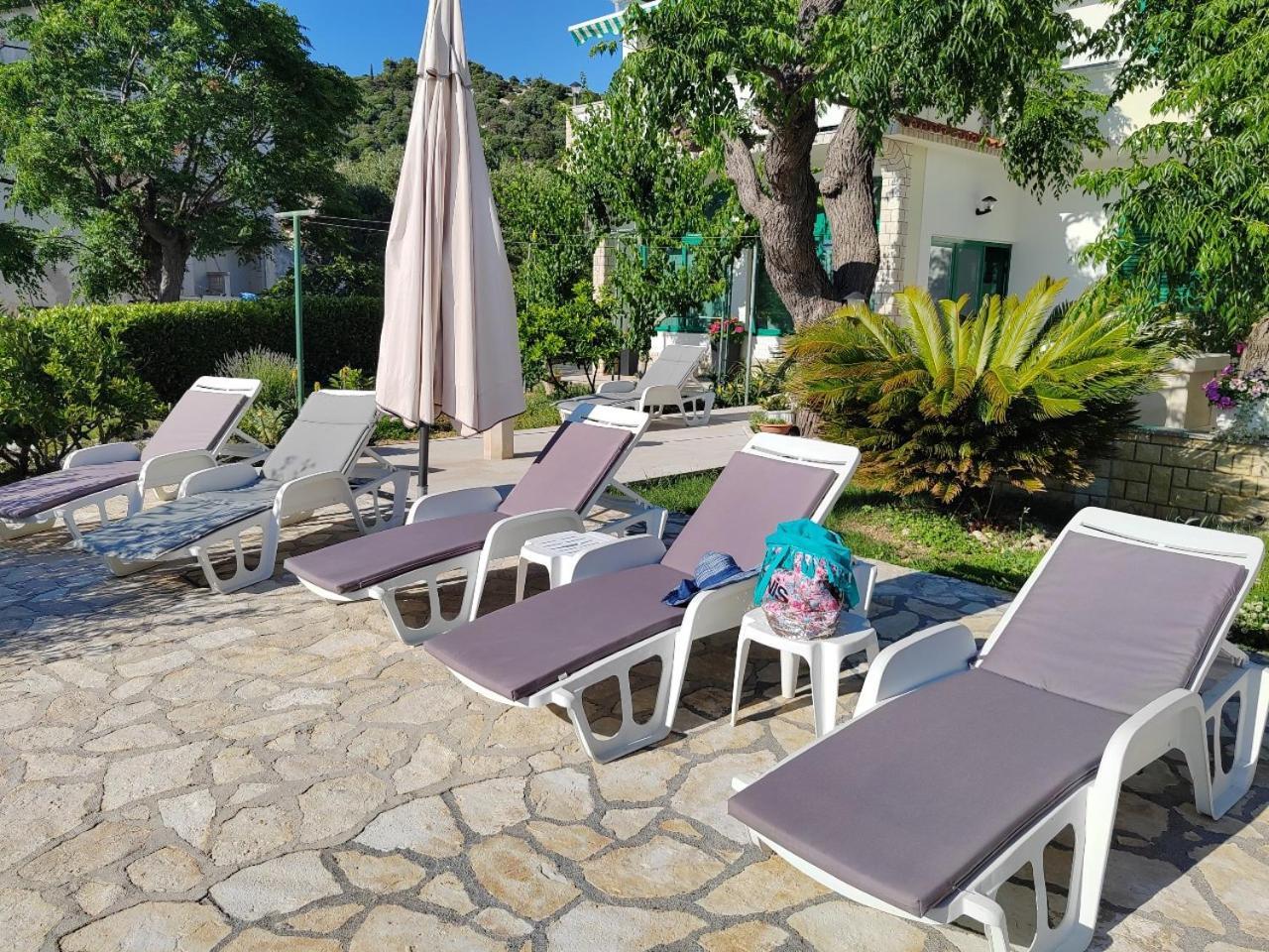 Room'S Brica Barbat na Rabu Экстерьер фото